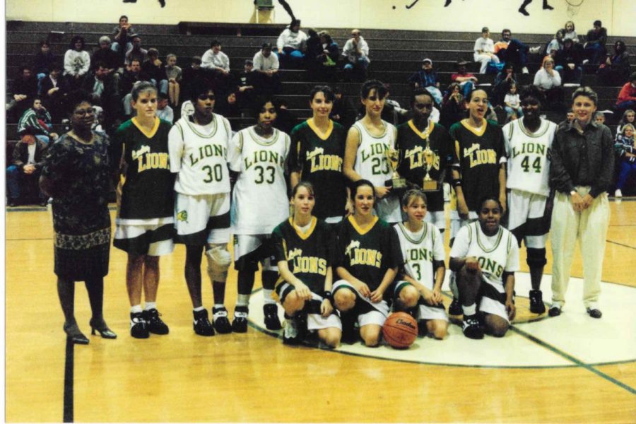 1997 Louisa Girls Basketball after winning the region.