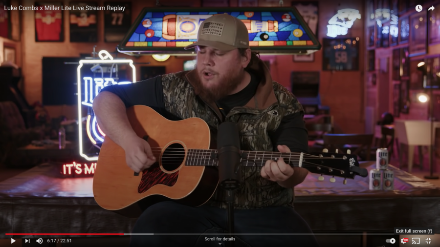 Luke+Combs+and+other+artists+have+relied+on+social+media+to+stay+connected+to+fans.