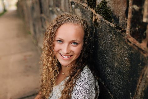 Elizabeth Rosson is a third-year Lions Roar staffer and will be attending Oklahoma State University double majoring in agricultural communications and animal science.  