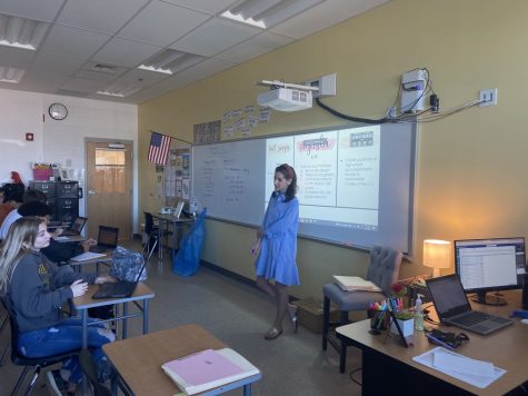 Brittany Webb teaches her sophomore english class. 