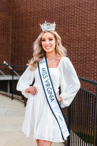 My most recent win, Americas Ideal Miss Virginia.