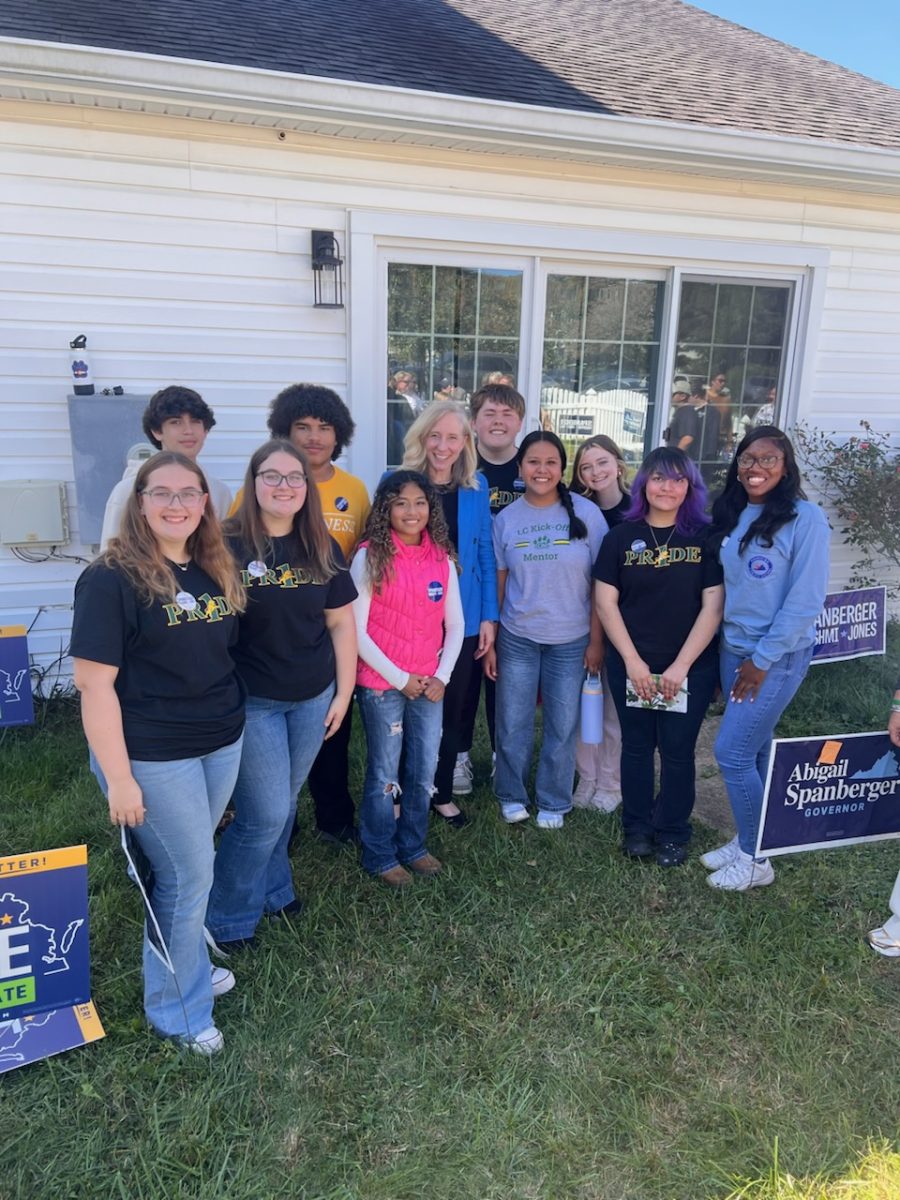 Abigail Spanberger taking a photo with the ¨Louisa Young Democrats¨ while they were out canvassing.  Courtesy of Hurley Lucckese . 