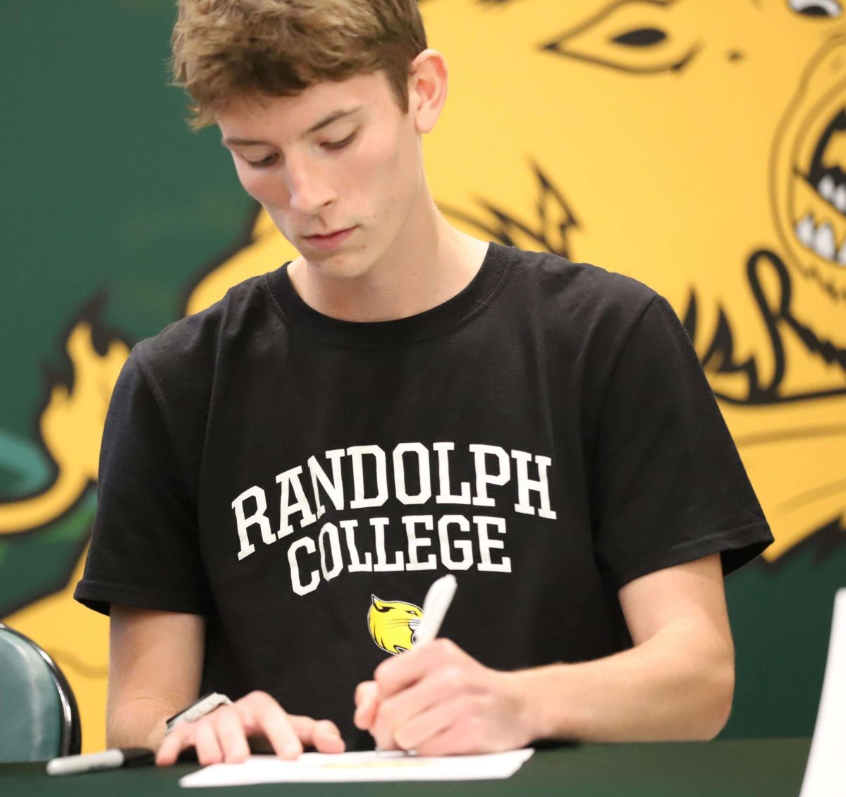 Owen McHugh commits to Randolph College.